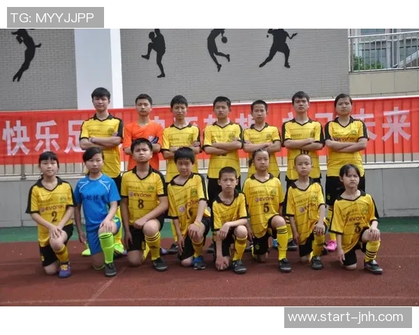 激情四溢的8人制足球比赛展现团队协作与个人技艺的完美结合